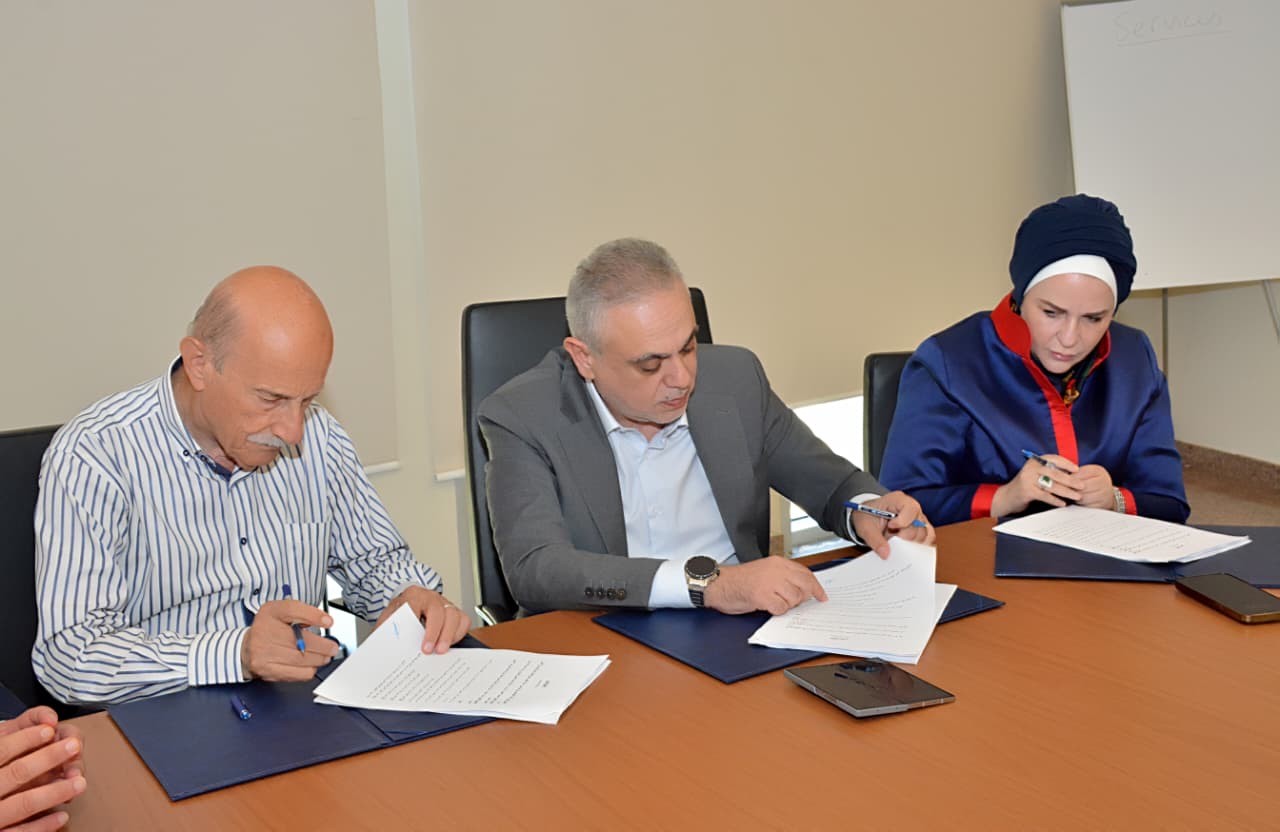 اتفاقية تعاون بين نقابة المهندسين وبلدية الميناء وجمعية "للخير أنا وأنتَ" لتأهيل المدخل الشمالي للمدينة