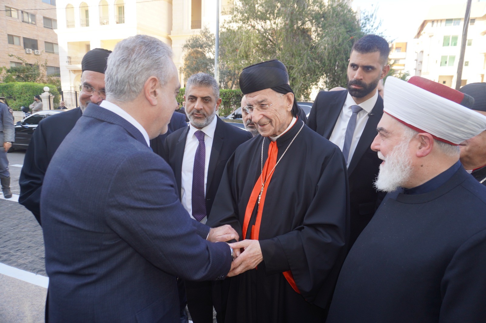 دار الفتوى تكرّم البطريرك الراعي بمأدبة غداء في نقابة المهندسين - طرابلس